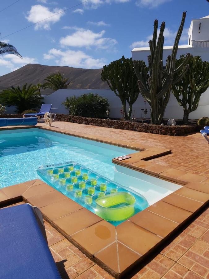 Villa Lucky - Heated Pool Macher Exterior photo