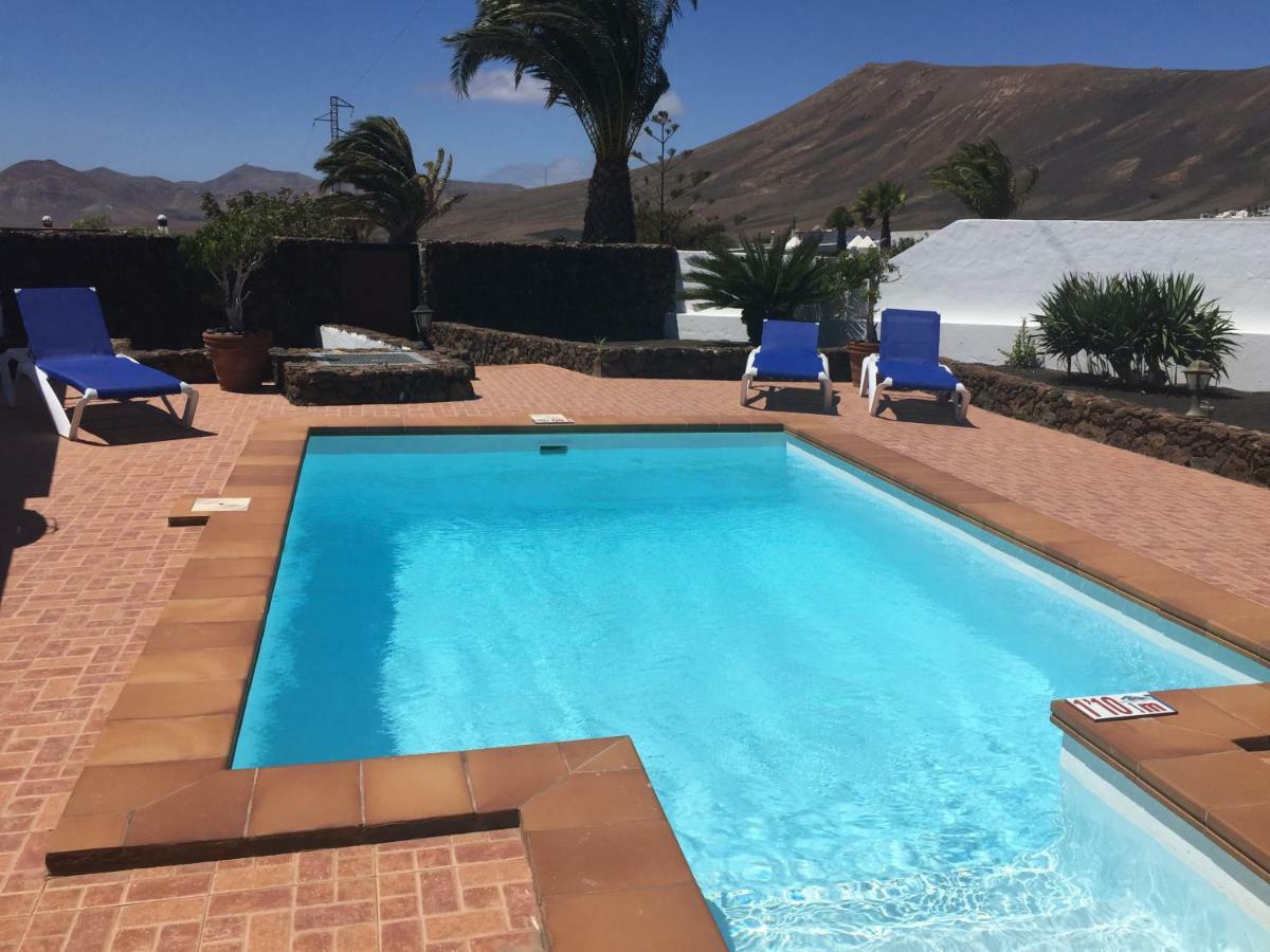 Villa Lucky - Heated Pool Macher Exterior photo
